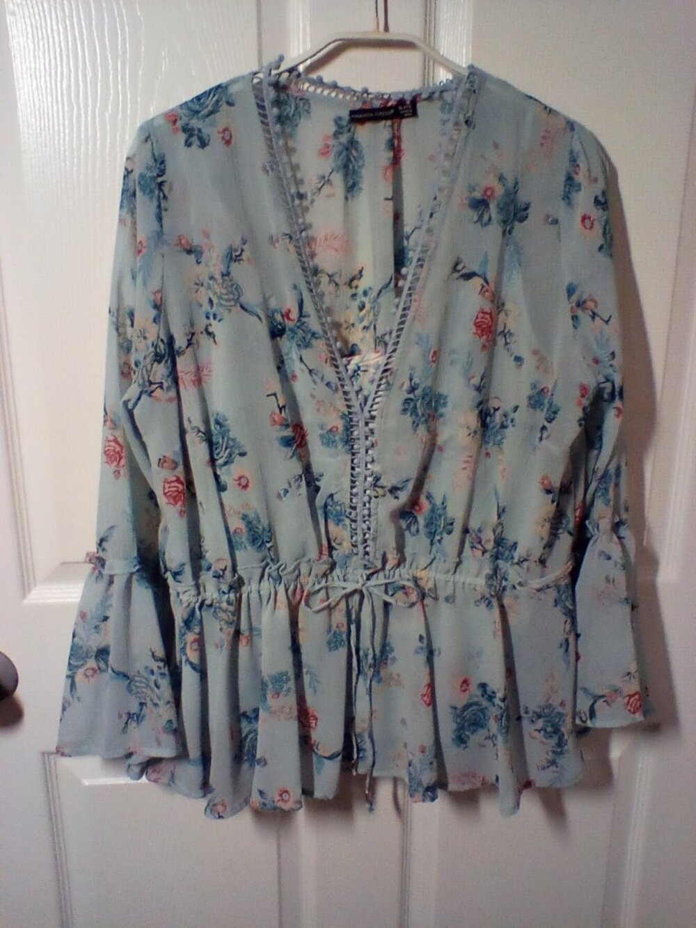 AMANDA GREEN beautiful blouse